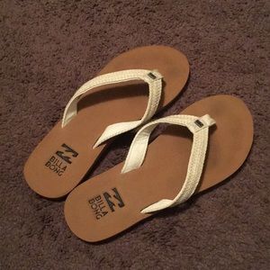 Billabong flip flops